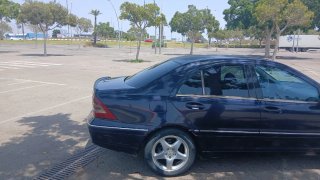 Mercedes-Benz 220 2001