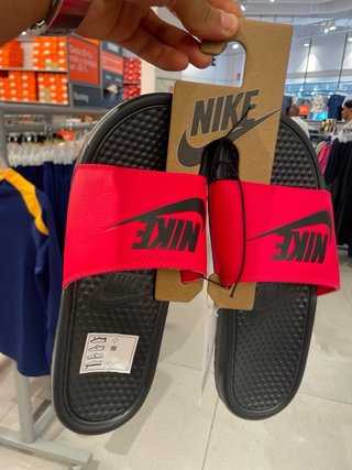 Chanclas Nike Benassi JDI Negro Blanco