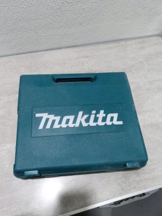 Caladora Makita