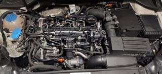 Volkswagen Golf VI - 1.6 TDI 16v - 3p.