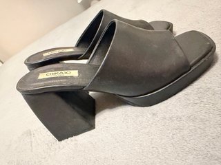 Tacones sandalias plataforma negros