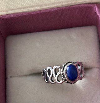 Anello in argento con lapislazzuli