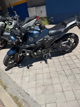 Zontes G1 125 Naked Azul
