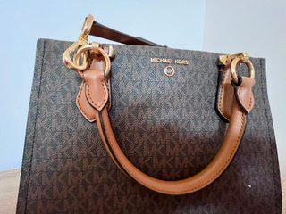 Bolso Michael Kors Marilyn Logo Satchel