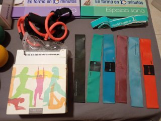 Yoga Bloques, Gomas, Rueda y Pelotas. Reto 60 dias