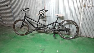 Bicicleta tándem para 2 personas