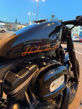 Harley-Davidson Sportster Negra