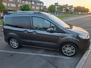 Ford Tourneo Courier 2017