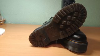 Botas Dr. Martens Negras Plataforma