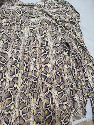 Camisa mujer estampado serpiente