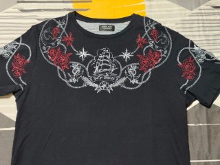 Camiseta Zara Negra Estampado Marino