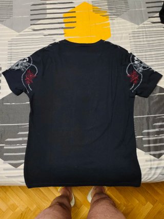 Camiseta Zara Negra Estampado Marino