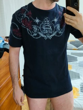 Camiseta Zara Negra Estampado Marino