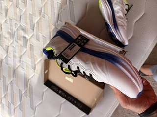 Zapatillas Kappa Blancas y Azules