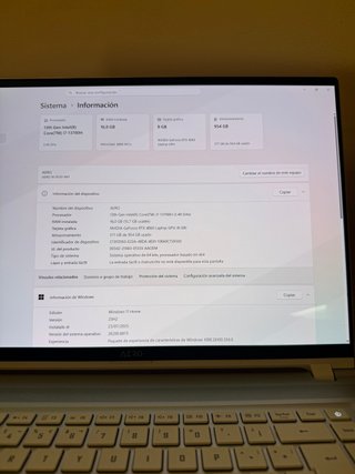 Portátil Gigabyte AERO 16 OLED RTX 4060 i7-13700H