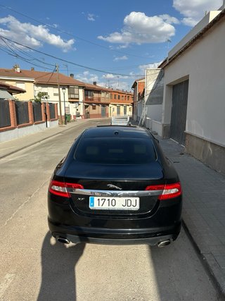 Jaguar XF 2009