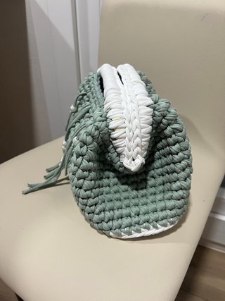 Bolso Crochet Turquesa y Blanco Hecho a Mano