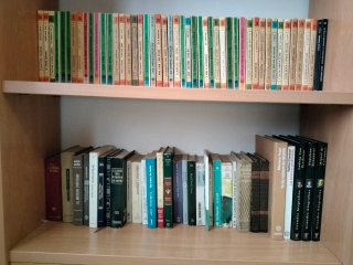 Lote de 900 libros. Coleccionistas. Premiadas.