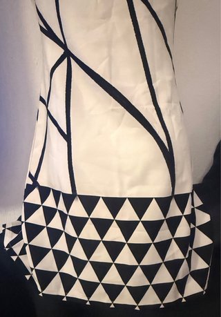 Vestido de verano con flores y estampado
