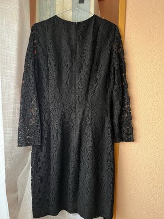 Vestido encaje negro Carolina Herrera