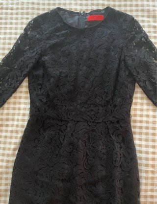 Vestido encaje negro Carolina Herrera