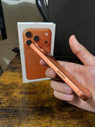 iPhone 17 Pro Naranja