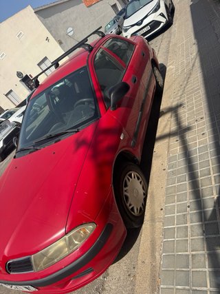 Mitsubishi Carisma 2000