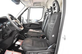 Iveco Daily FURGÓN 3520 35S 16V 2.3TD 156 CV