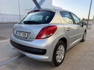 Peugeot 207 2014