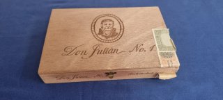 Caja antigua de puros Don Julián