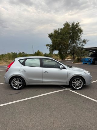 Hyundai i30 1.6 CRDi VGT 115 Style Sport