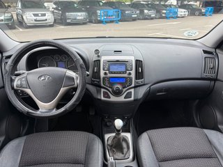 Hyundai i30 1.6 CRDi VGT 115 Style Sport