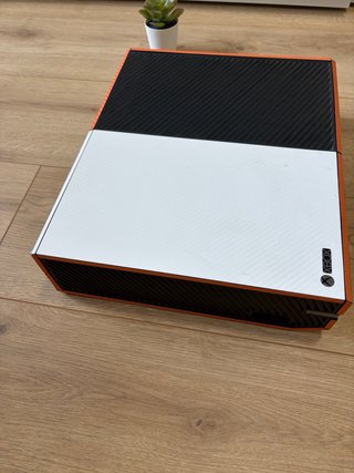 Xbox One Original (Goku Edition)