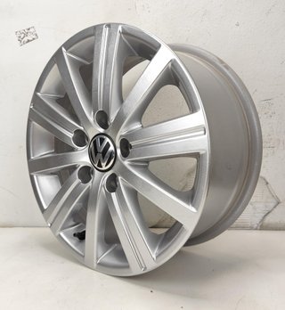 ✅Llantas suelta Volkswagen Golf Original de 15 Pul