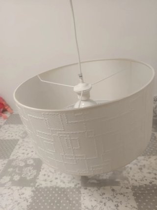 Pantalla de lámpara blanca