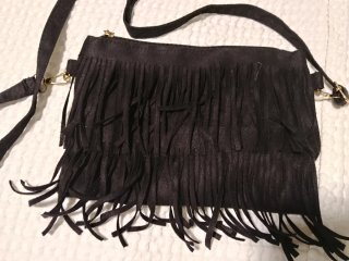 Lote 2 bolsos: negro y multicolor
