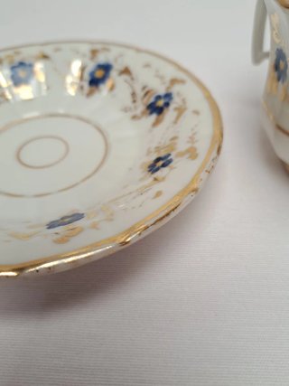 Taza de té y platillo. Pasajes. S.XIX
