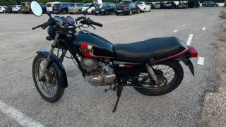 Yamaha SR 250