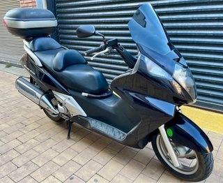 Honda Silver Wing 600 impecable