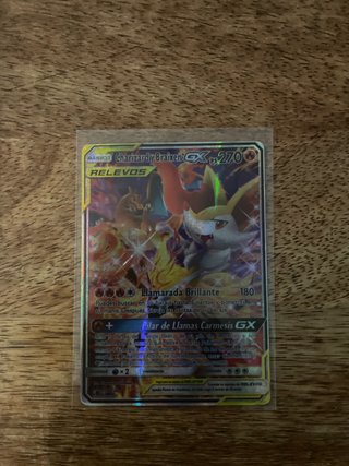 Carta Pokémon Charizard y Braixen GX 270 PS
