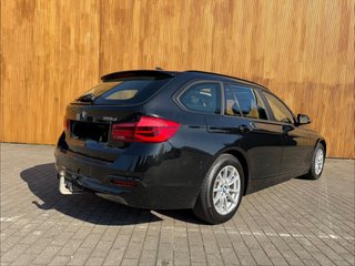 BMW 318d automatico 2017