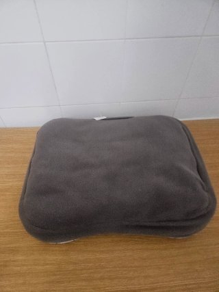 Bandeja para portátil con lámpara