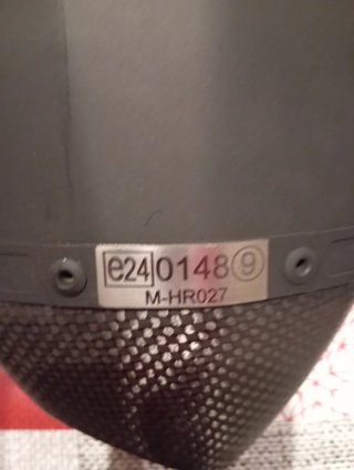 Silenciador Akrapovic Hexagonal Slip-On