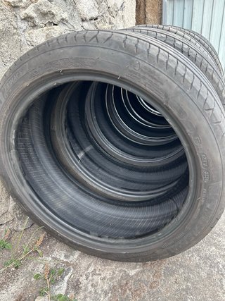 Ruedas Michelin y Continental 205/45R17