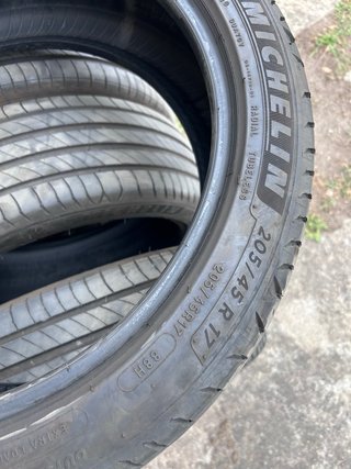 Ruedas Michelin y Continental 205/45R17