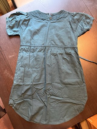 Mini vestido verde con bordados