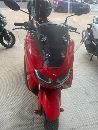 Yamaha NMAX 2024 - Cambios al día