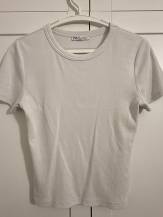Camiseta Zara Blanca Manga Corta