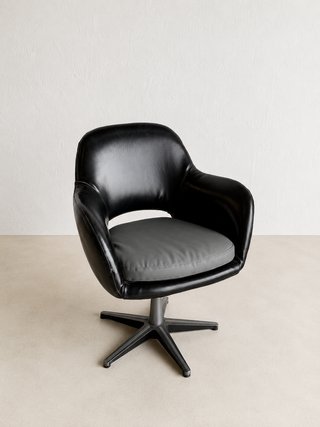 Sillas de oficina vintage cuero negro