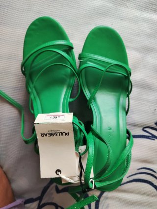 Sandalias de tacón verde